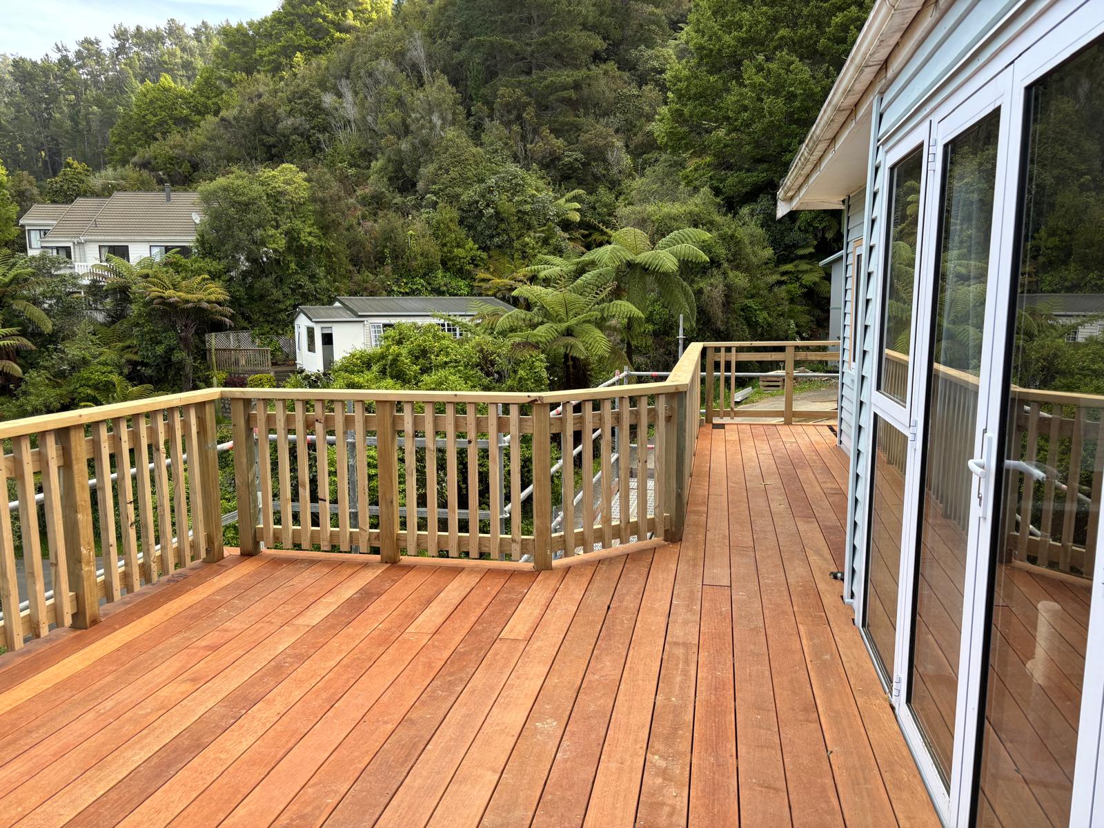 Spacious kwila timber deck